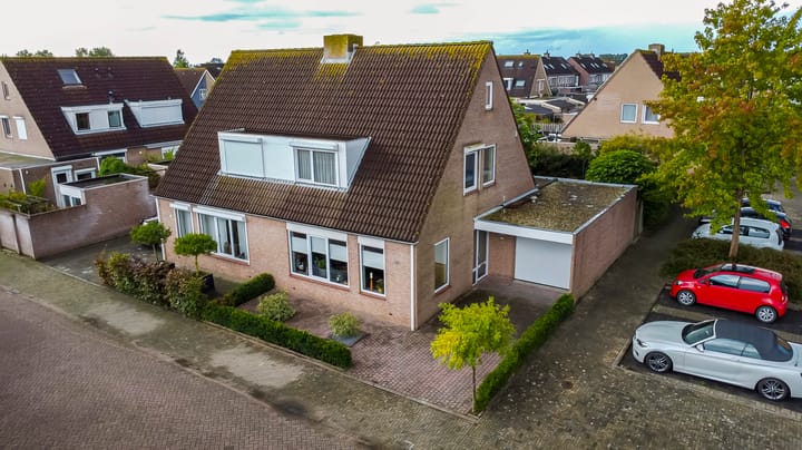 Foto 55 van De Casembrootstraat 5