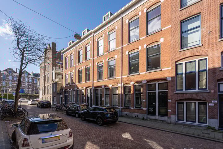 Photo 25 of Waterloostraat 223