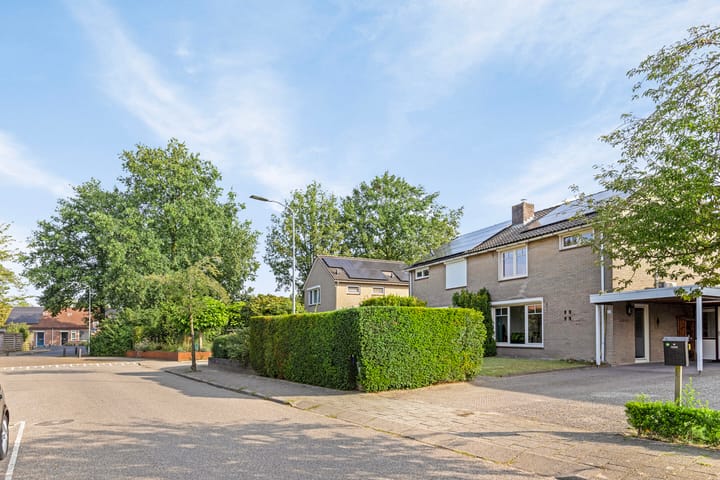 Photo 2 of Roelvinkstraat 33