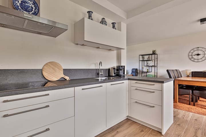 Photo 9 of Roelvinkstraat 33