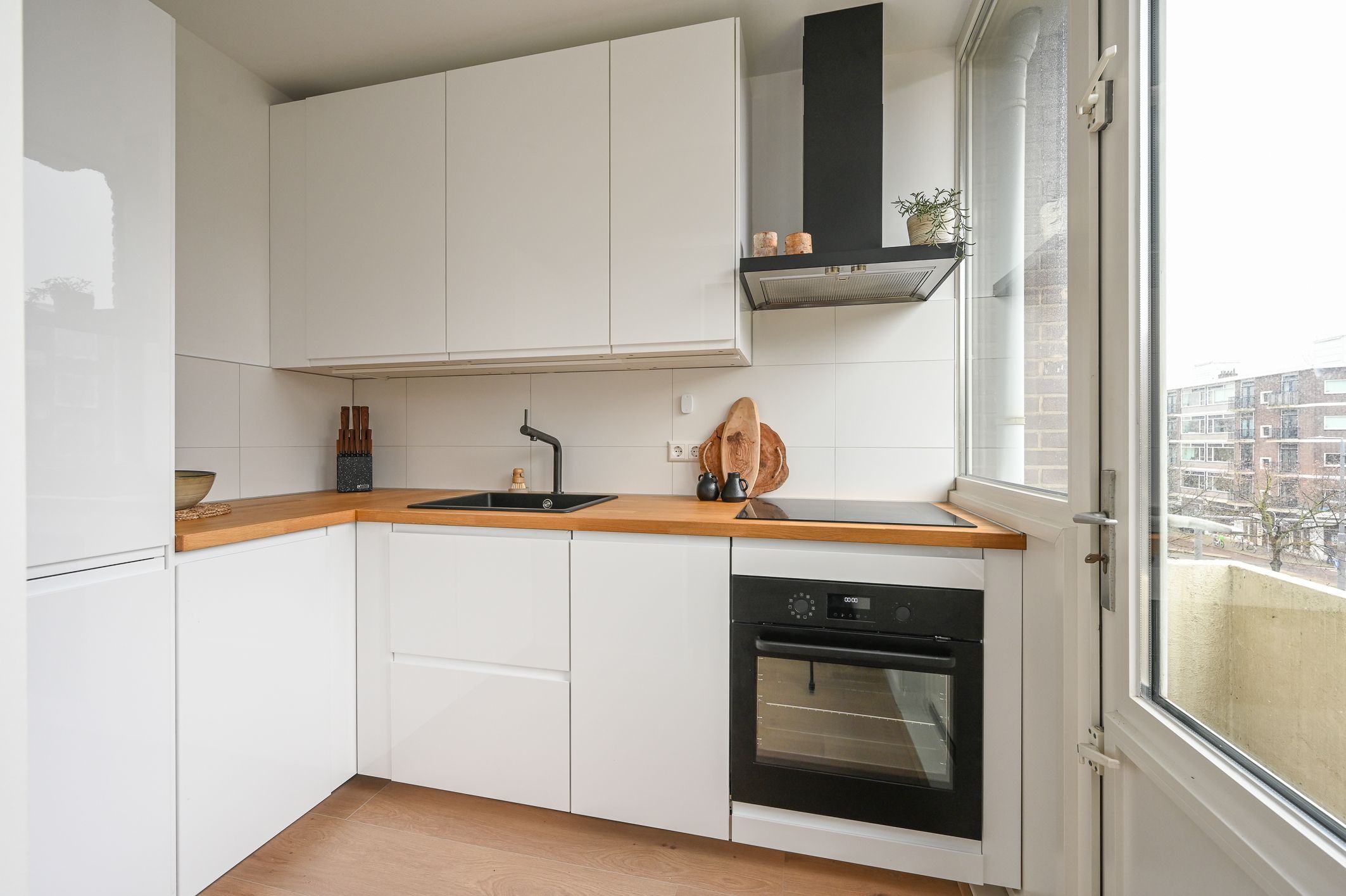 Foto 6 van Admiraal de Ruyterweg 43-C