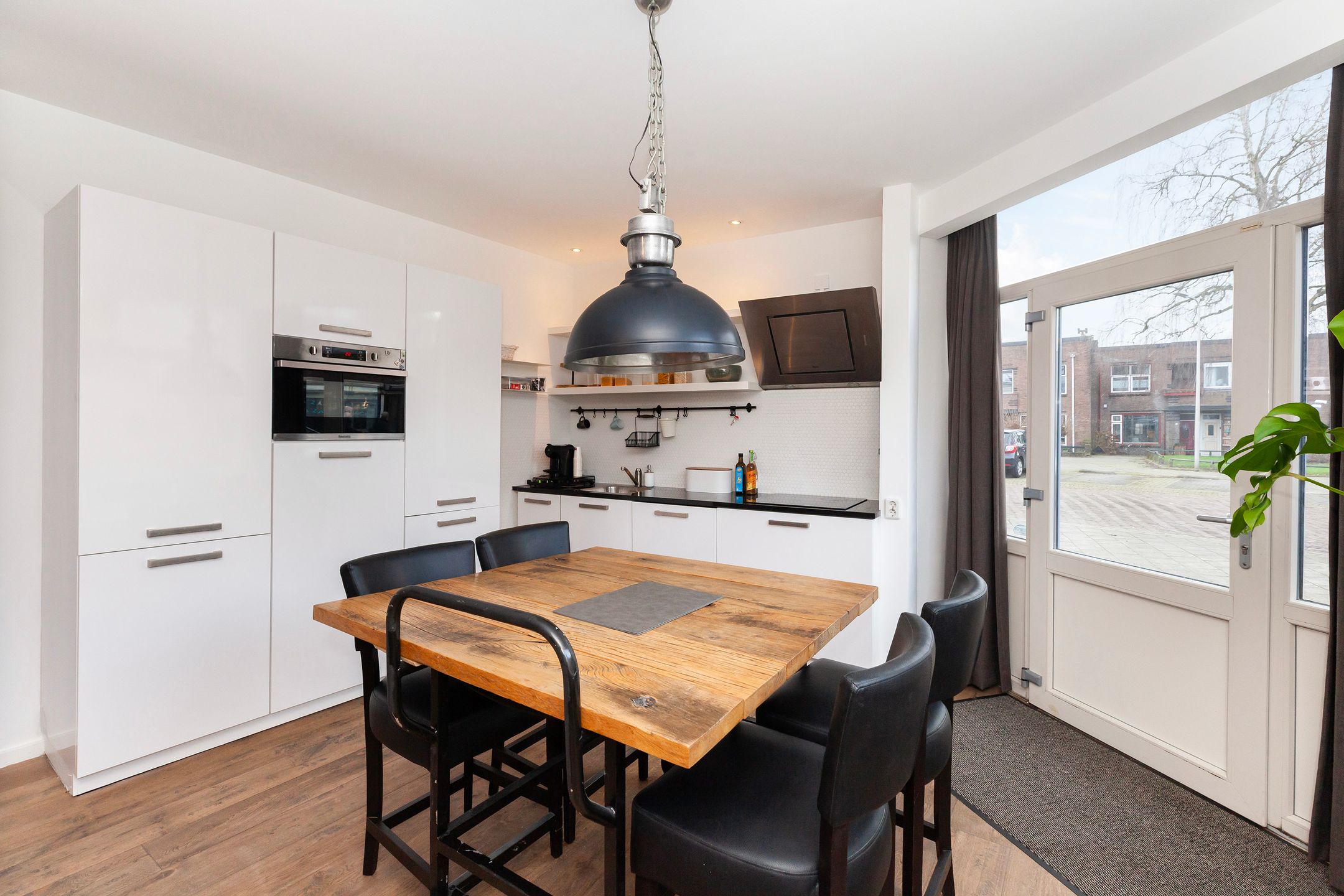 Foto 9 van Burgemeester Doornplein 9