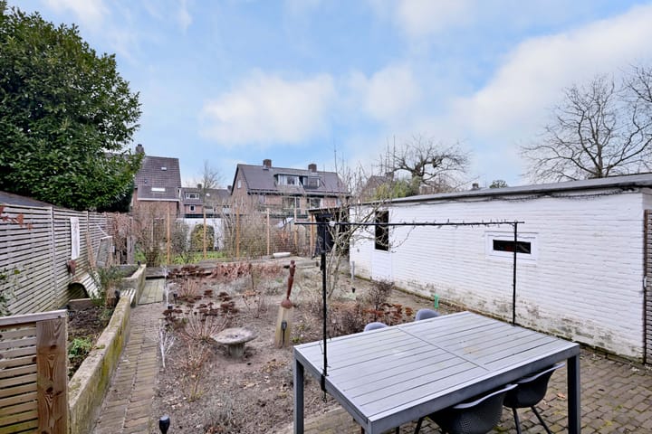 Foto 19 van Koningin Wilhelminalaan 35