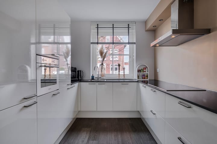 Foto 15 van Tabakskamp 82