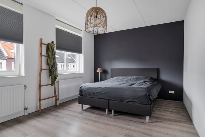 Foto 24 van Tabakskamp 82