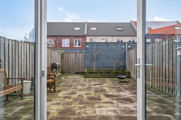 Foto 44 van Tabakskamp 82