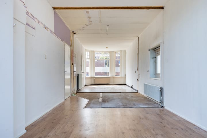 Photo 8 of Tesselschadestraat 83