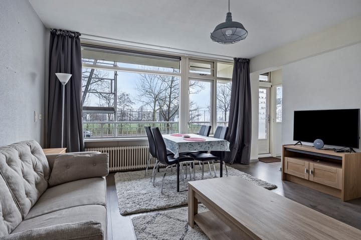 Foto 17 van Jacques Urlusplantsoen 120