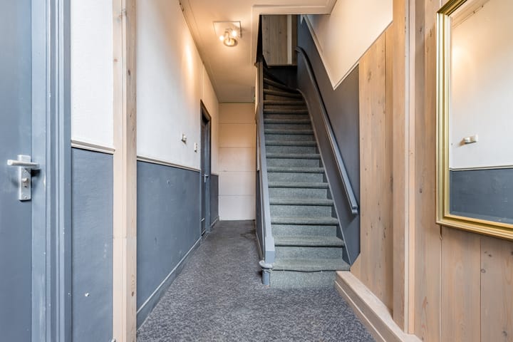 Photo 14 of Tesselschadestraat 83