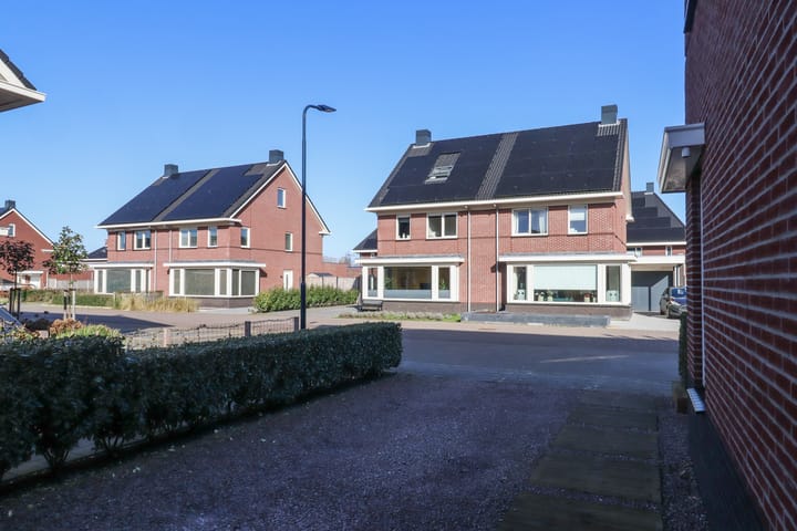 Foto 5 van Oostmeep 27