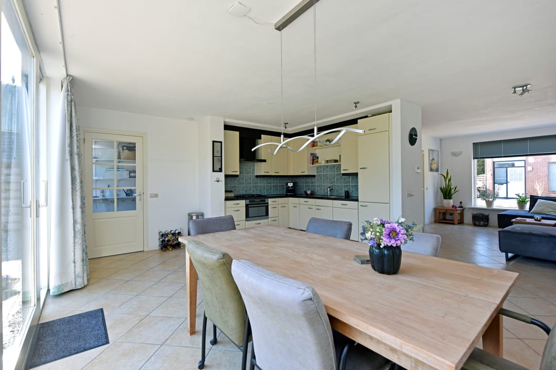 Foto 7 van Meidoornlaan 26