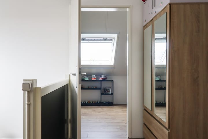 Foto 43 van Oostmeep 27