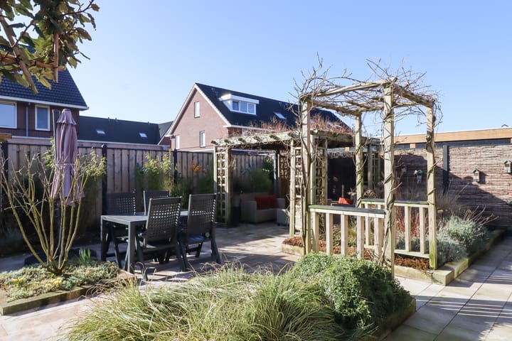 Foto 51 van Oostmeep 27