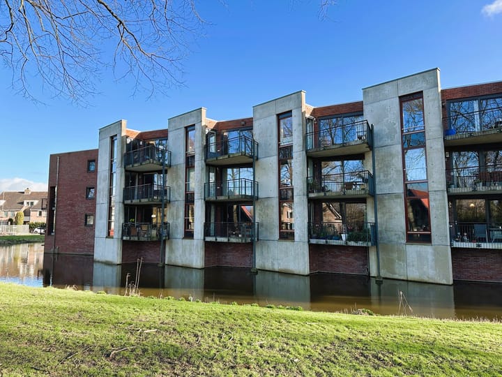 Foto 1 van Spoorstraat 83