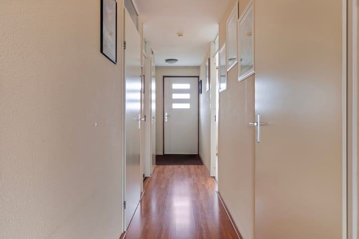 Foto 7 van Spoorstraat 83