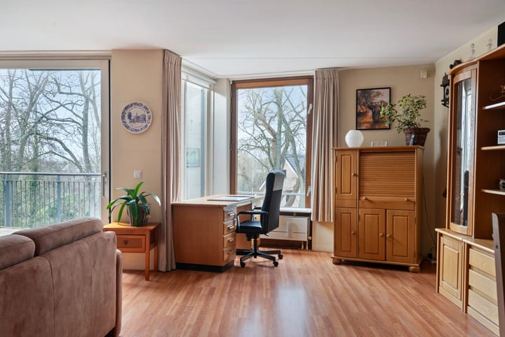 Foto 12 van Spoorstraat 83