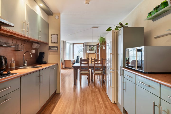 Foto 16 van Spoorstraat 83