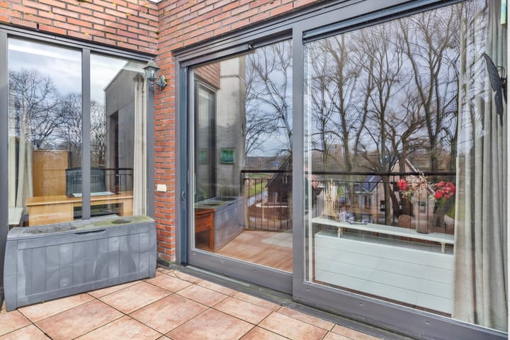 Foto 26 van Spoorstraat 83