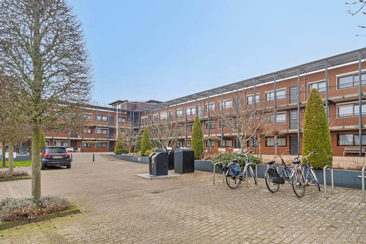 Foto 32 van Spoorstraat 83