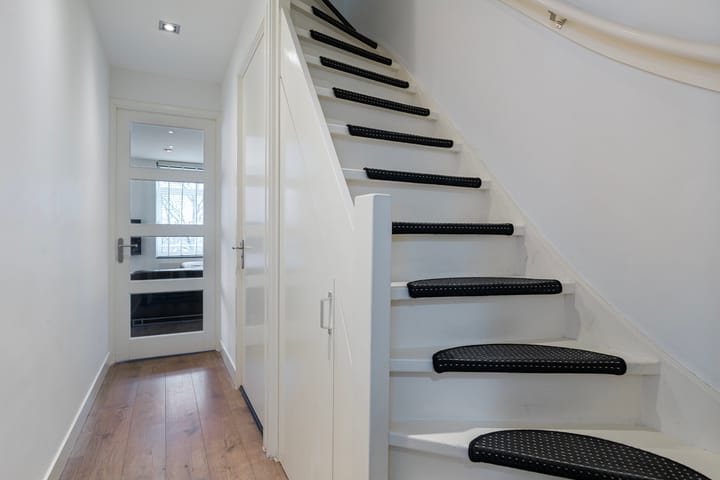 Foto 15 van Van Meursstraat 8