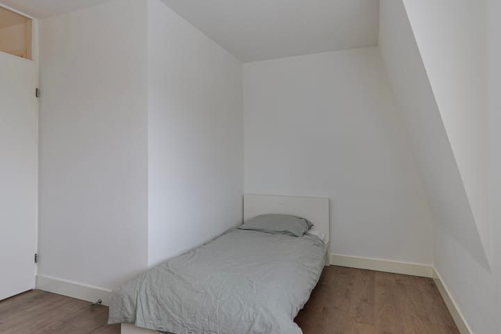 Foto 16 van Van Meursstraat 8