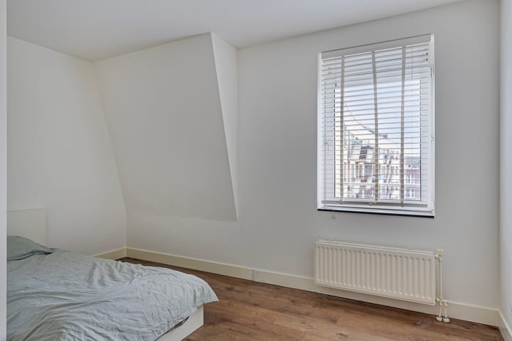 Foto 18 van Van Meursstraat 8