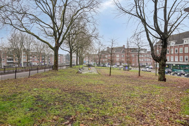 Foto 26 van Van Meursstraat 8