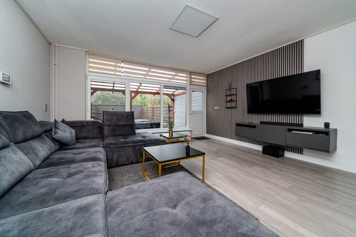 Foto 3 van Merelstraat 5