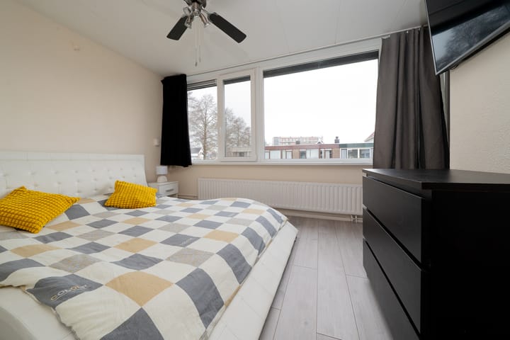 Foto 15 van Merelstraat 5