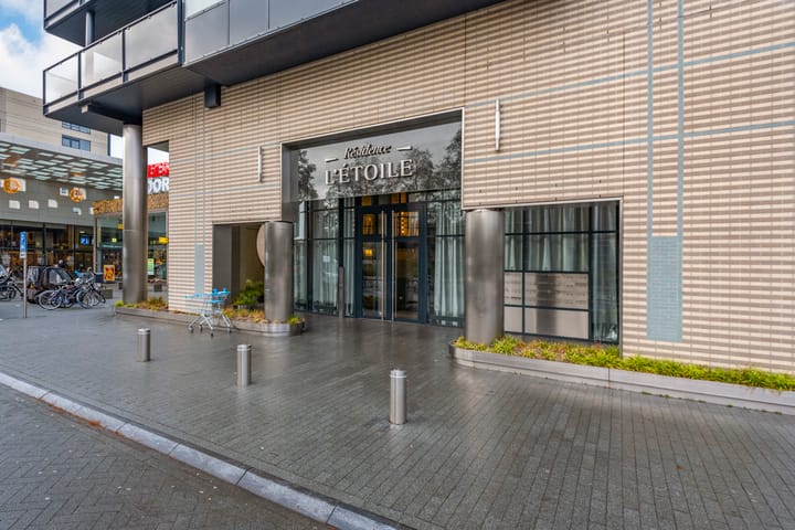 Photo 2 of Van Leijenberghlaan 86