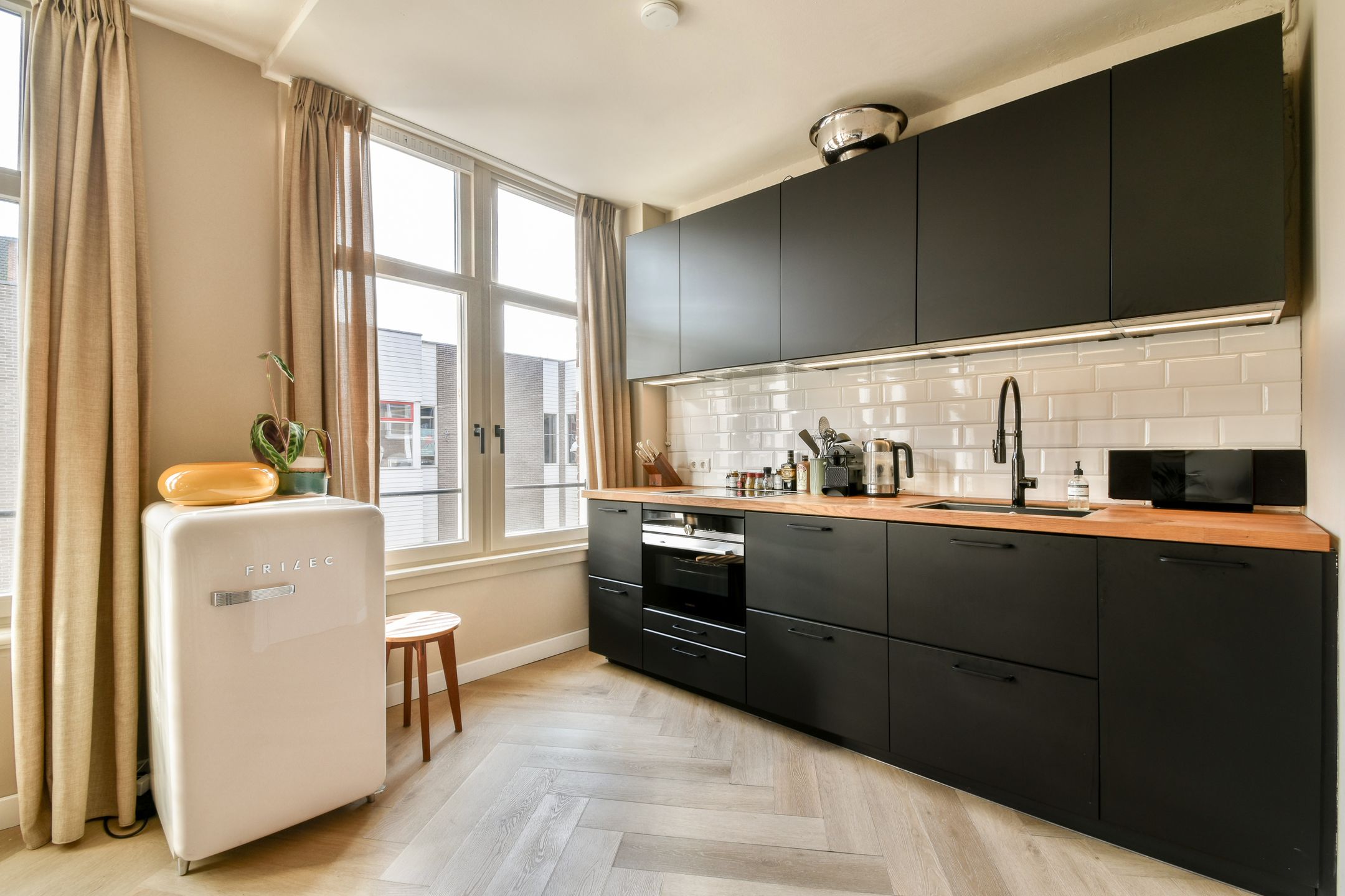 Foto 9 van Zaandijkstraat 4-1