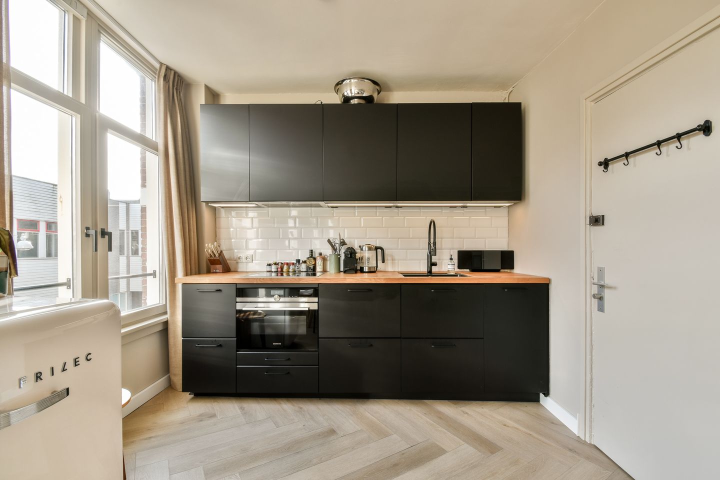 Foto 10 van Zaandijkstraat 4-1