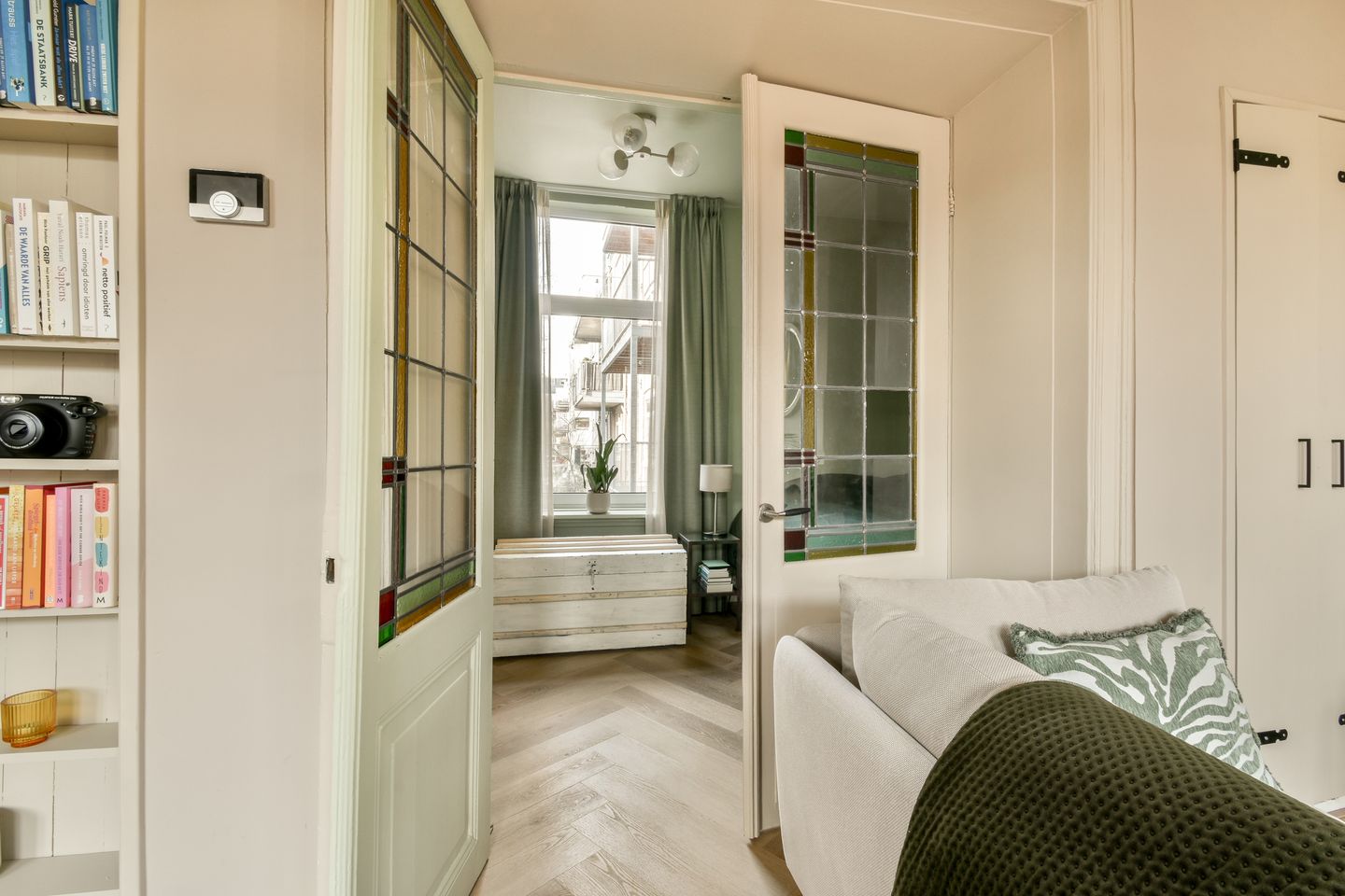 Foto 14 van Zaandijkstraat 4-1