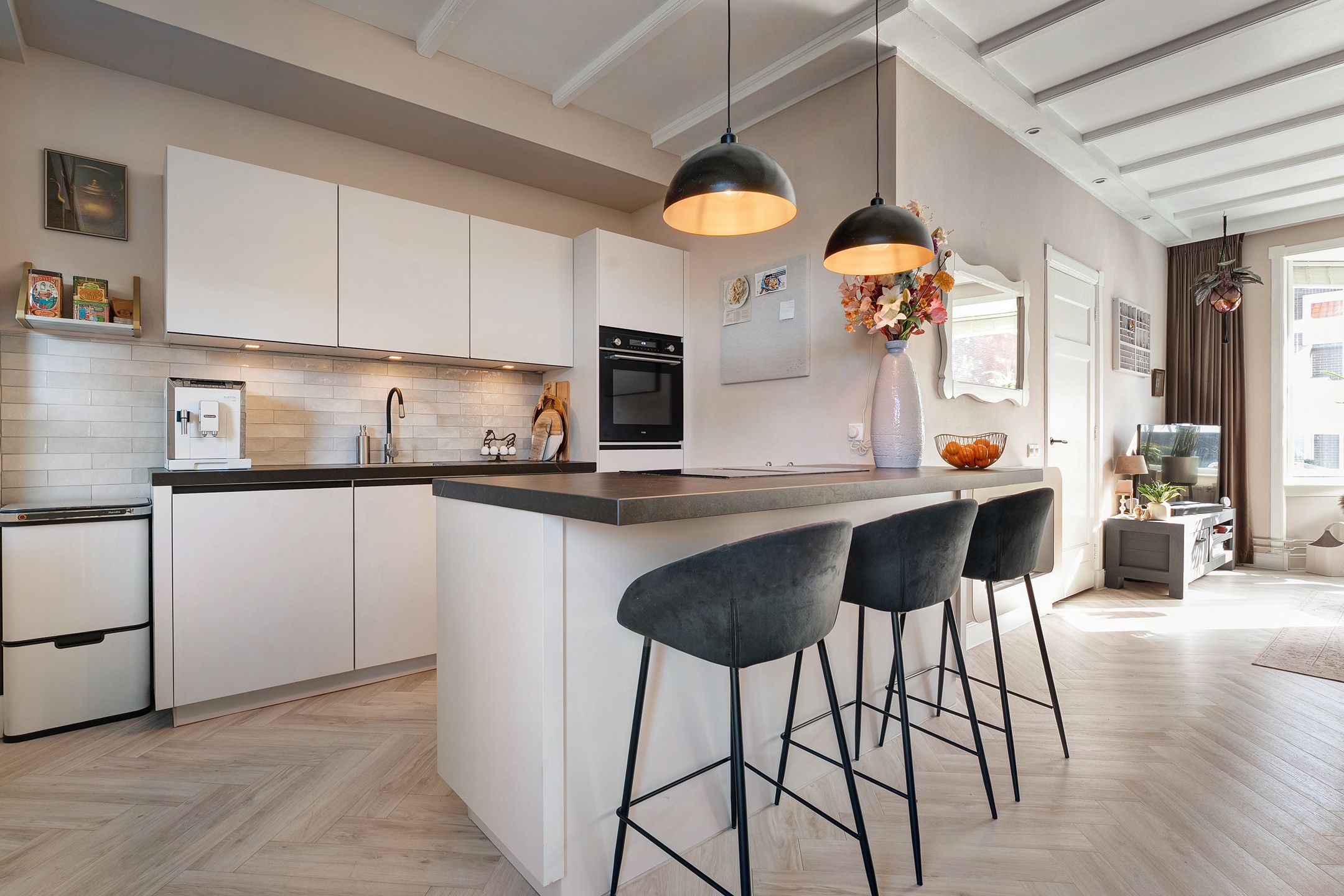 Foto 15 van Soembastraat 21