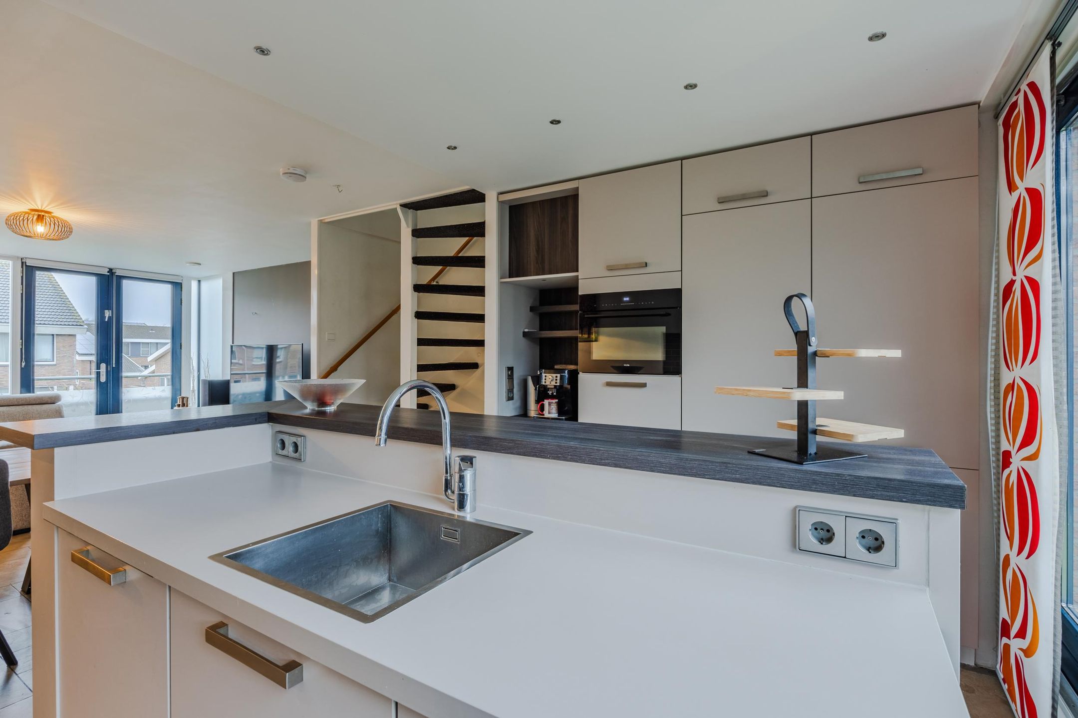 Foto 12 van Hoornplantsoen 70