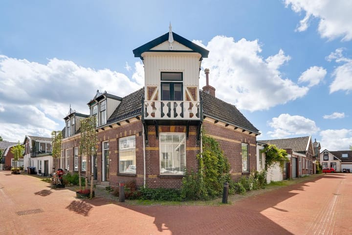 Foto 3 van Warmoesstraat 122