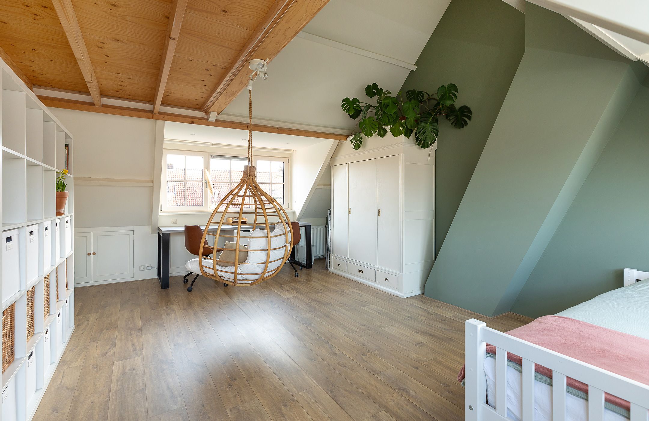 Photo 24 of Castorstraat 9