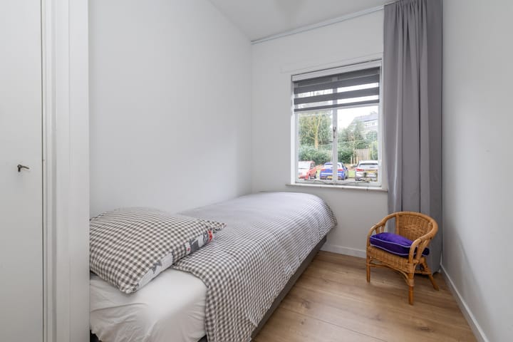 Photo 15 of Burgemeester Andriessenstraat 44