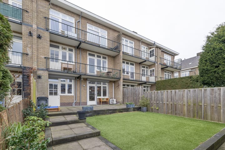 Photo 20 of Burgemeester Andriessenstraat 44