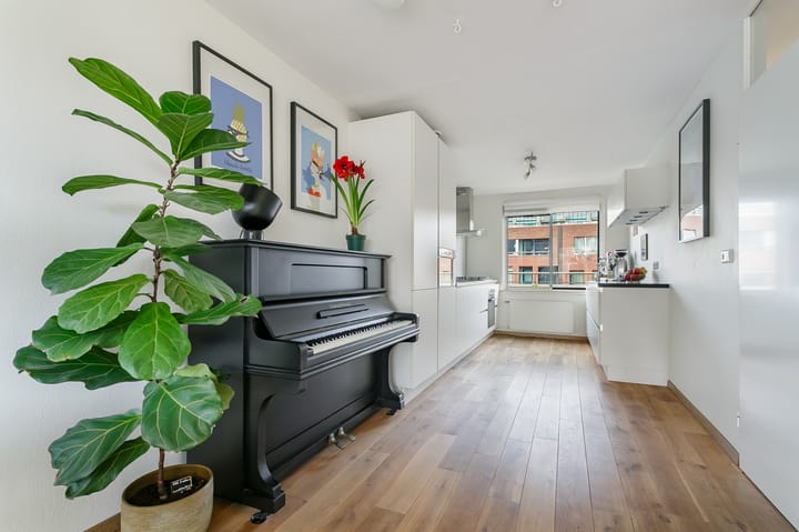 Foto 13 van Borneolaan 344