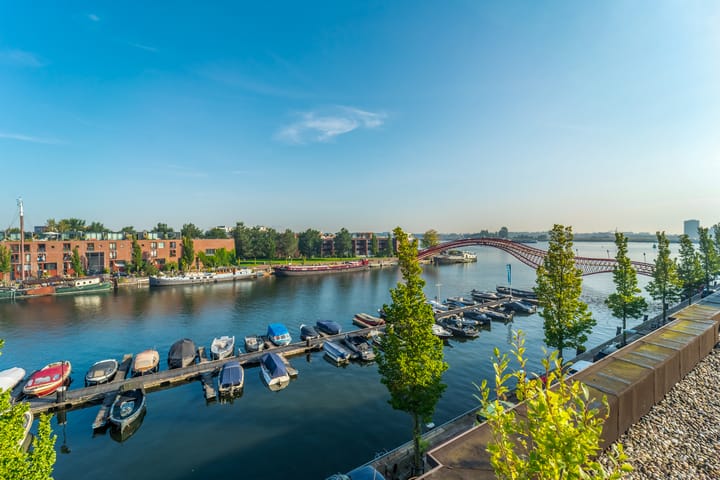 Foto 36 van Borneolaan 344