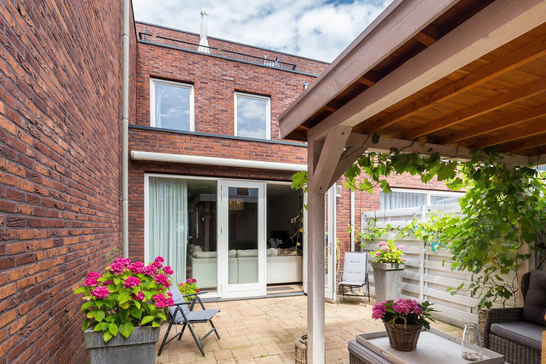 Foto 9 van Los Angelesstraat 40