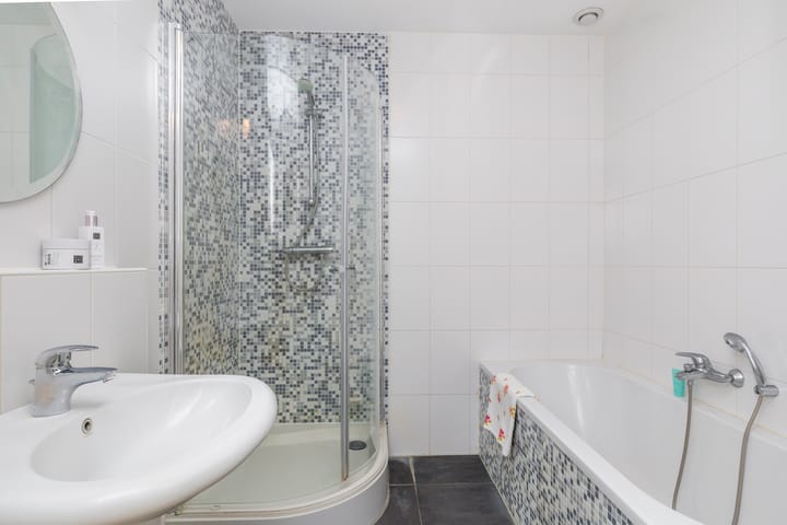 Foto 28 van Los Angelesstraat 40