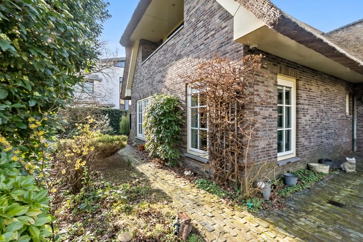 Foto 10 van Graaf Arnulfpad 3