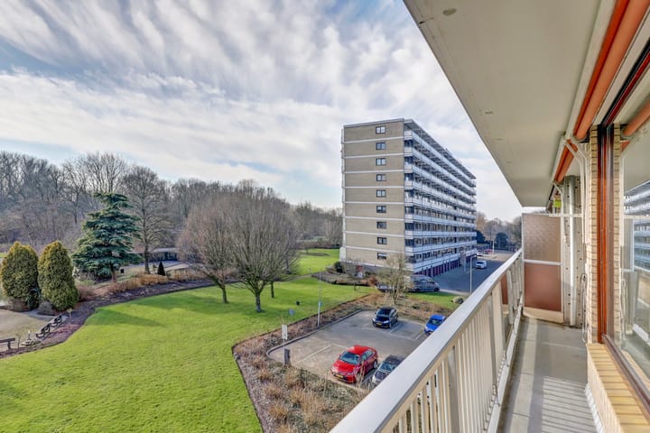 Foto 3 van Kloosplantsoen 289