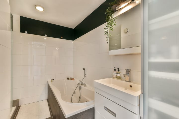 Foto 18 van Lutmastraat 157-C