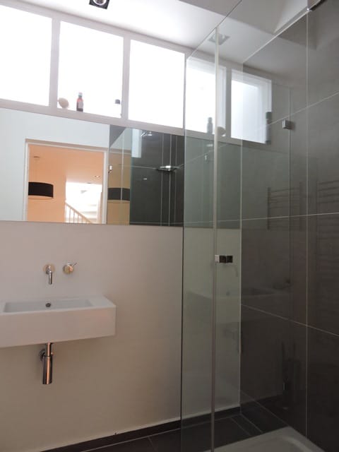 Foto 13 van De Lairessestraat 142-G