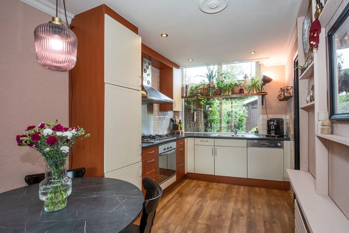 Foto 8 van Frederikastraat 87