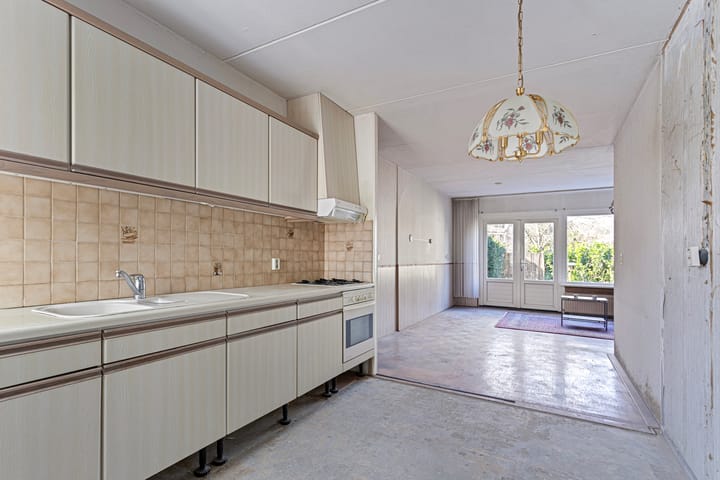 Foto 4 van Wilgenroos 33