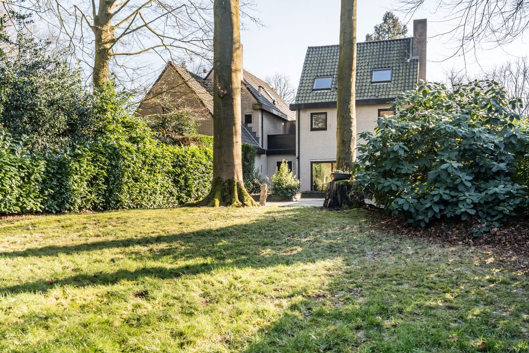 Photo 2 of Eikenhorstweg 2-C